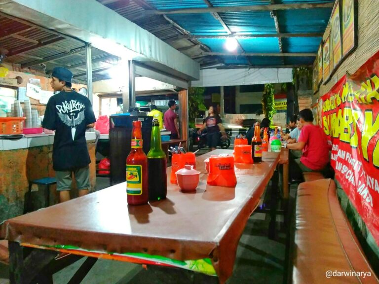 Eksplorasi Rasa Mie Kuah Samping Pengadilan di Tanjung Selor: Kuliner Tradisional yang Wajib Dicoba