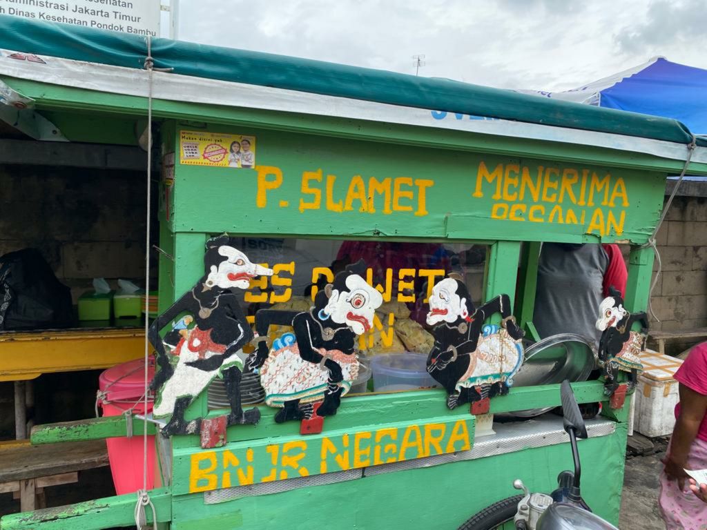 Es Duren Pak Slamet: Murah Meriah, Rasa Bintang Lima di Jakarta Timur