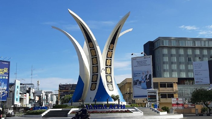 Banda Aceh di Malam Hari: Wisata Kuliner dan Tempat Nongkrong Favorit Warga Lokal