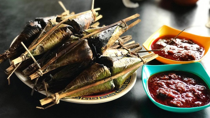 Makanan Sajian Lemper Khas Pontianak yang Bikin Ketagihan