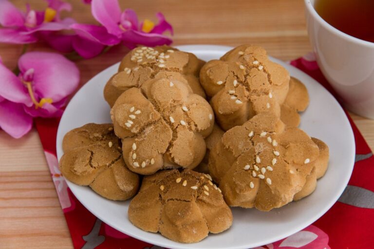 Kue Bangket Sagu Khas Kepulauan Talaud Yang Nikmat dan Lezat